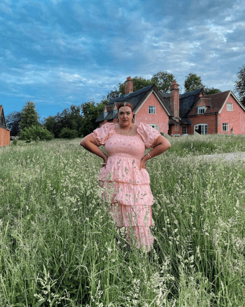 Lauren Talulah curvy_roamer 15 Plus Size Travel Bloggers You Should Know About Chubby Diaries