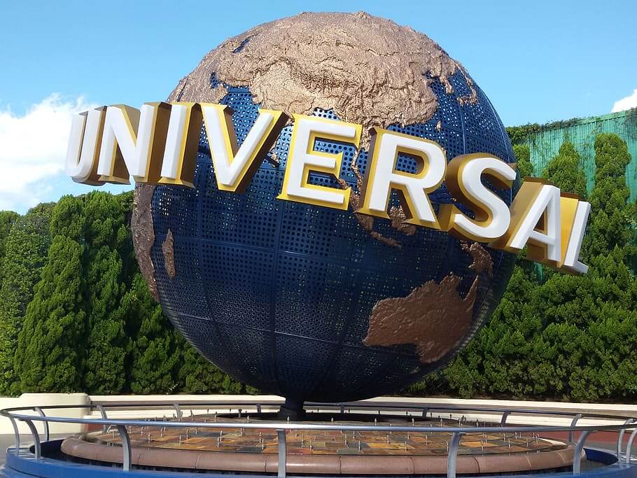 Universal Studios and Disney World, offering huge ticket discounts for Florida residents